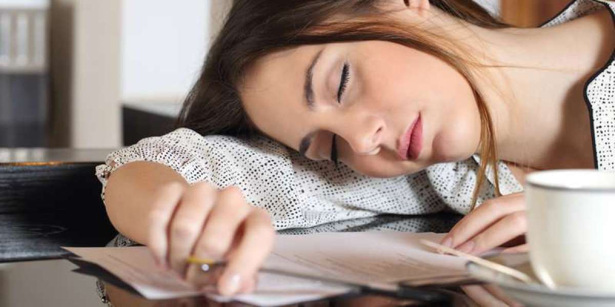 Top 5 Ways to Combat Excessive Daytime Sleepiness Naturally