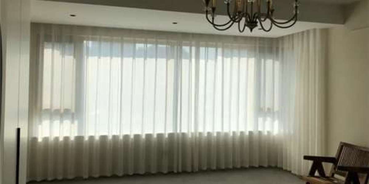 Waterproof or Not? How to Choose the Right Curtains for Your Bathroom