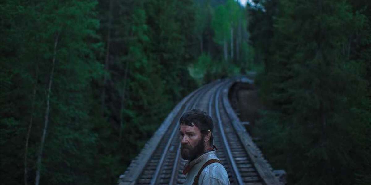 Train Dreams – Exploring the Extraordinary in the Ordinary