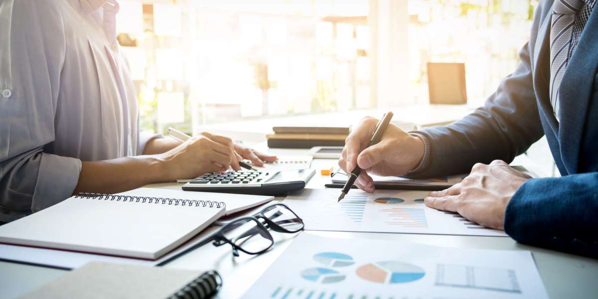 Why Hiring a Bookkeeper Portland Oregon Can Boost Your Business