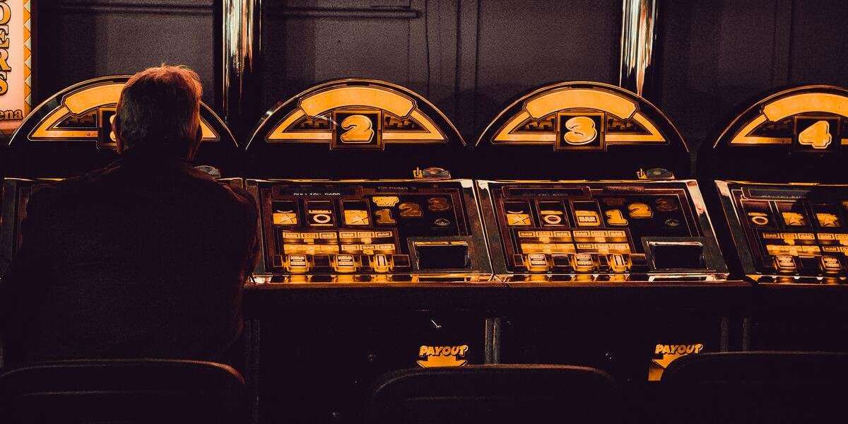 Uncovering the Truth: Casino Site Scam Verification with Inavegas
