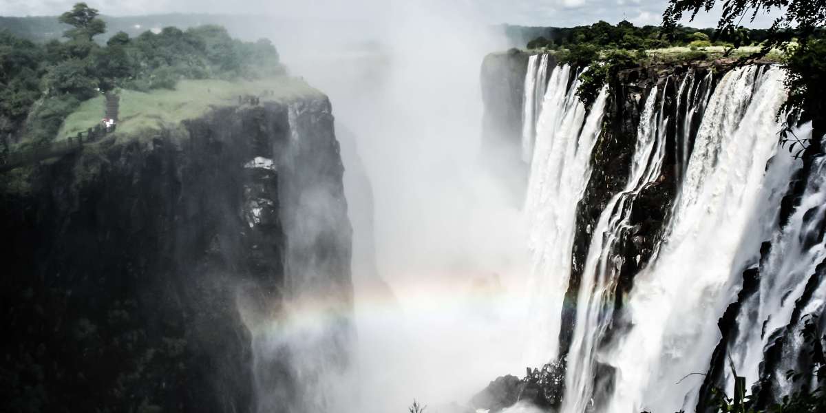 Top 10 Must-See Destinations in Zimbabwe with an eVisa